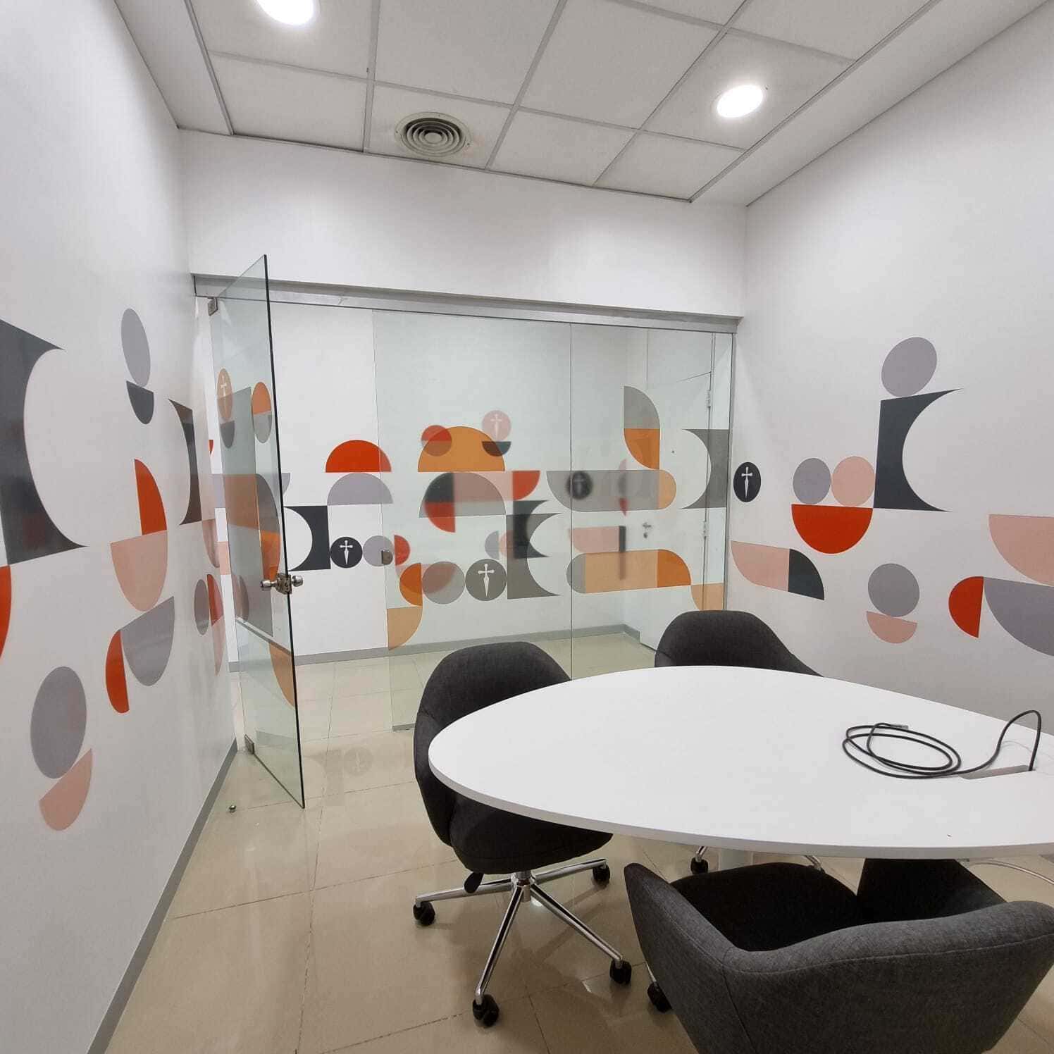 Detalle de instalación eléctrica comercial